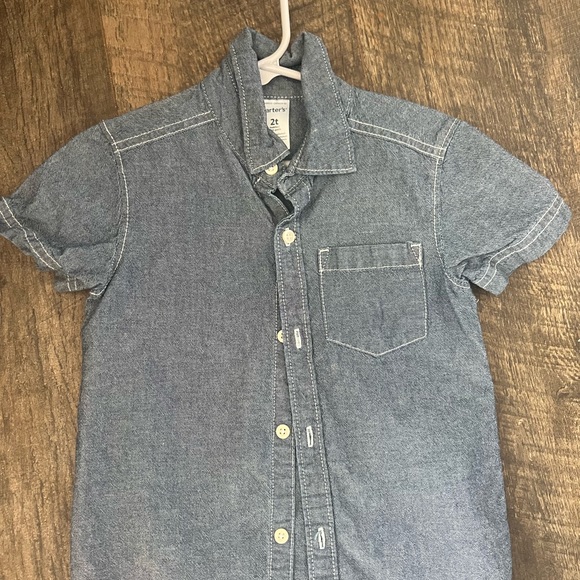 Boys 2T Short Sleeve Button Ups - Lot of 3 - Picture 5 of 7